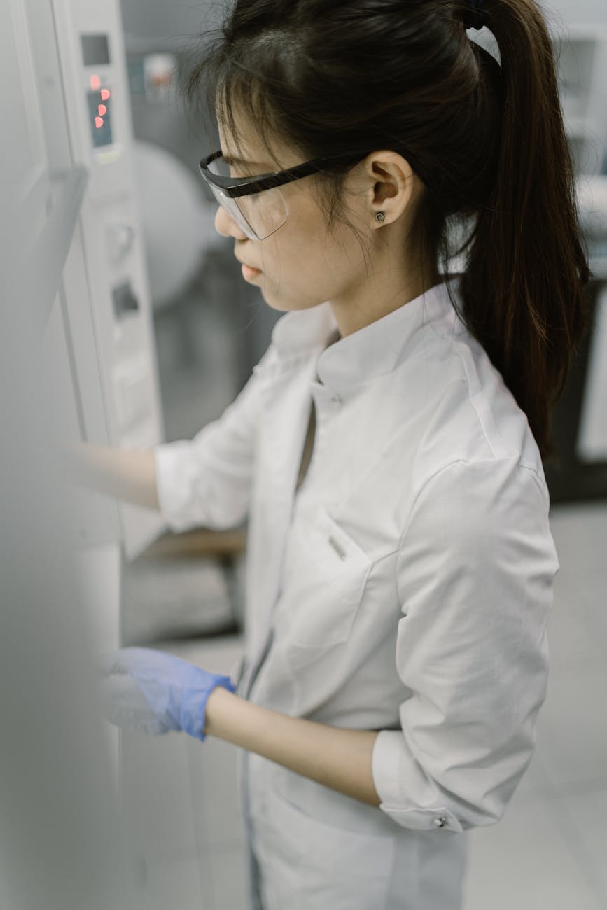 Picture of a scientist working on a fusion project